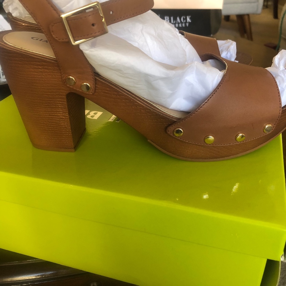 Brown chunky heel